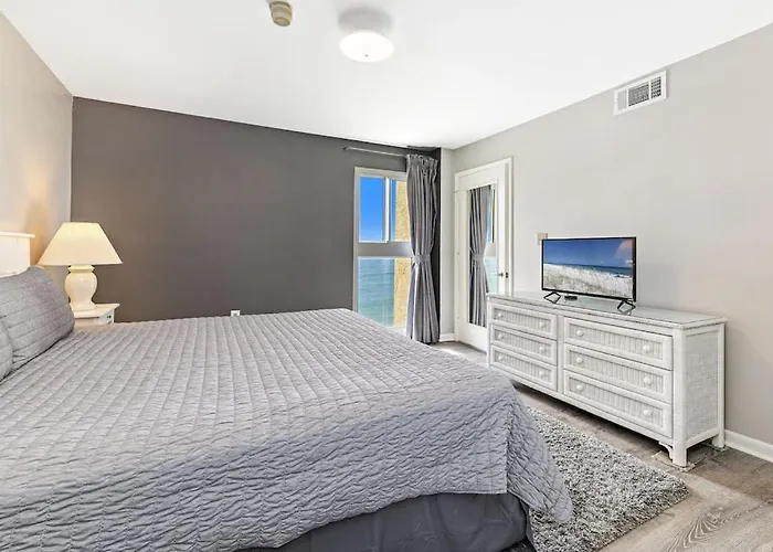 Holiday home Edgewater West Unit 85 *