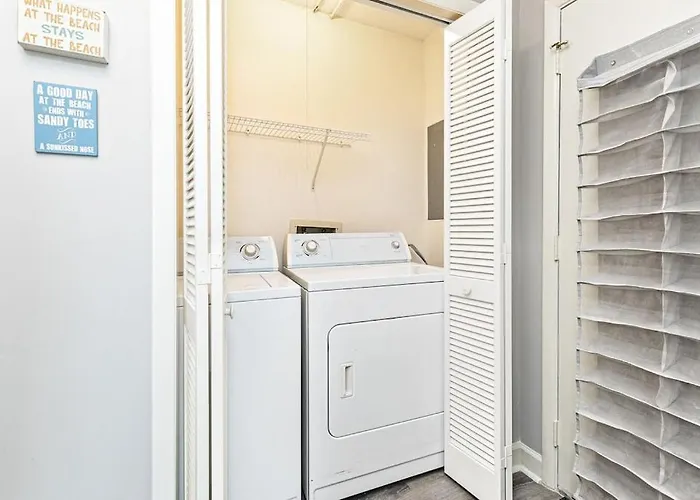 Holiday home Edgewater West Unit 85