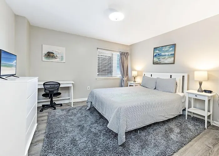 Holiday home Edgewater West Unit 85 *