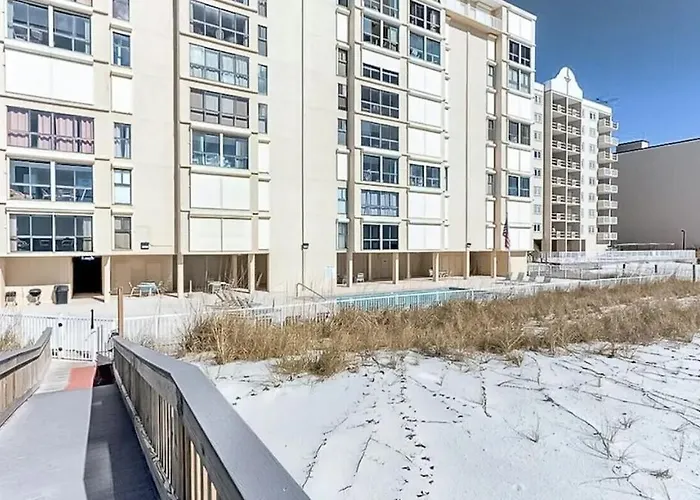 Edgewater West Unit 85 Holiday home